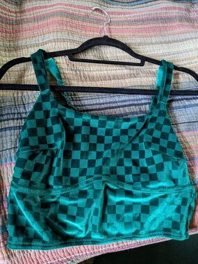 Colsie Green Checkered Velvet Crop Top, Size M